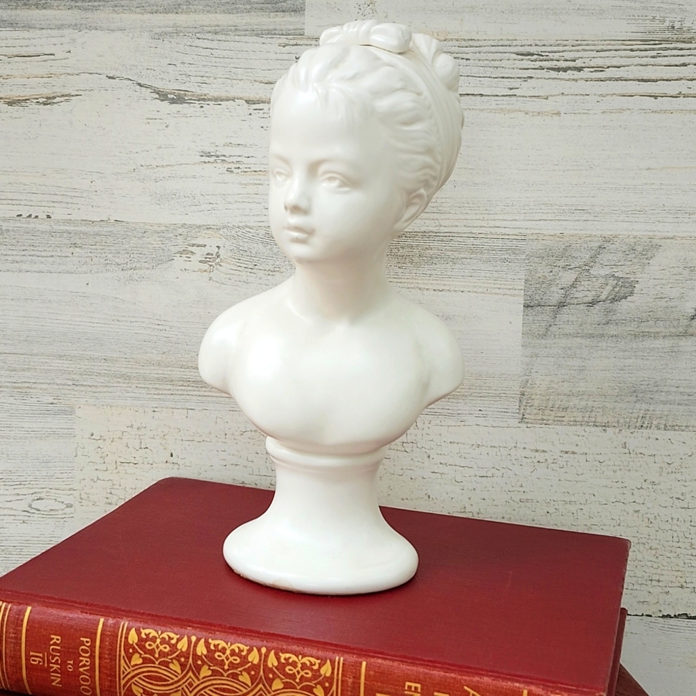 MID-CENTURY NAPCOWARE CERAMIC BUST/STATUETTE